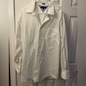 EUC TOMMY HILFIGER WHITE REGULAR FIT LONG SLEEVE SHIRT. Size 18 34/35